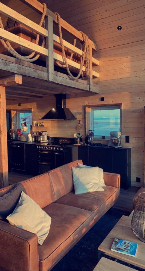 Unique Barnhouse In Amazing Gimsoy In Lofoten Saupstad  Exteriör bild
